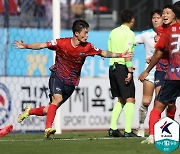'박동진 결승골' K리그2 김천, 5연승 질주..'승격 보인다'