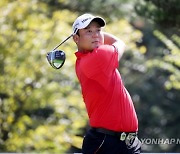 KLPGA 프로 여자친구 퍼터들고 나온 함정우, 현대해상 최경주 인비테이셔널 우승..투어 통산 2승째