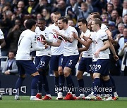 '손흥민 리그 첫 도움' 토트넘, 빌라에 1-0 리드(1보)