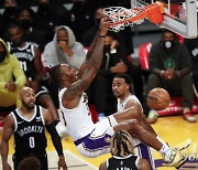 NBA 시범경기 개막..브루클린, LA 레이커스에 26점 차 대승