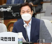 "창원특례시, 명칭에 걸맞는 실질적 권한 부여해야"