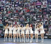 [문화대상 최우수작_콘서트]트와이스 '비욘드 라이브-트와이스 월드 인 어 데이'