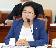 가계대출 옥죄면서 '대부업체'에 혜택 준 정부