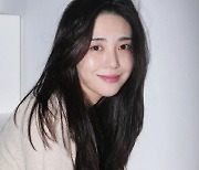 권민아, 또 분노글 "친언니한테도 당해야 하나, 다 까보자"