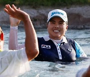 호수의 여인 사라진다..LPGA 가장 화려한 전통 역사 속으로