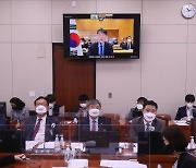 장하성 中대사 "오징어 게임 60개 사이트서 불법 유통"