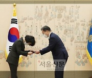 文 "여성 대법관 4인 시대 본격화, 전향적 판결 기대"