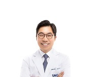 평발을 동반한 무지외반증, 적절한 치료 시기 중요해