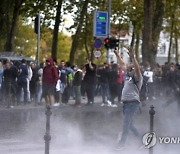 Virus Outbreak Slovenia Protest