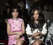 Paris Fashion S/S 2022 Louis Vuitton Front Row