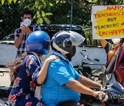 SRI LANKA WORLD TEACHERS DAY PROTEST