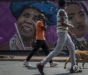 SOUTH AFRICA ARTS GRAFFITI