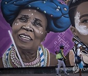 SOUTH AFRICA ARTS GRAFFITI