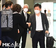 정몽규 축구협회장 '이란 원정길, 선수들과 동행' [MK포토]