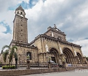 필리핀의 옛 것과 새 것을 동시에 경험하는 도시 투어