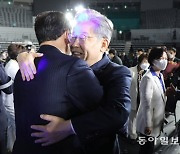 턱걸이 이재명, 3차 선거인단 투표선 '충격패'.. 與 "대장동 여파"