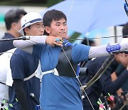 세계 제패한 고교 신궁 김제덕, 전국체전 양궁 개인전 金.. 4관왕 달성