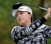 고진영, 파운더스컵 2연패.. LPGA 통산 10승 달성