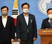 김재원, "경선 조작" 황교안에 "근거 못 대면 해당 행위"