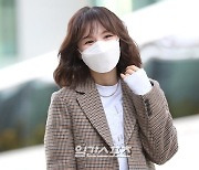 [포토]웬디, '웨이브 좀 넣어봤어요'