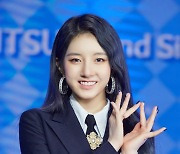 [ST포토] 라잇썸 주현, '미소를 살짝 지으며~'