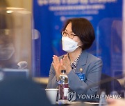 모바일 앱 생태계 활성화 협약식 참석한 임혜숙 장관