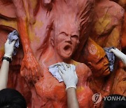 Hong Kong Tiananmen Sculpture