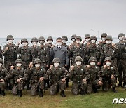 육군 35사단 장병 격려하는 서욱 장관