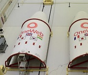 [포토] 영국 원웹 로켓, 태극기 달고 우주로