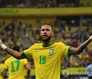 브라질, '남미 라이벌' 우루과이 4-1로 격침