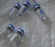 美 FDA 자문위, 얀센 백신 추가접종 성인 모두에 권고