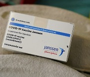 J&J 백신 부스터샷, FDA 자문위 통과