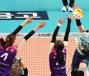 '디펜딩 챔피언' GS칼텍스, 개막전서 흥국 완파