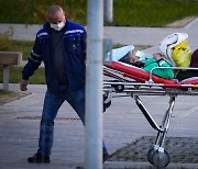 러시아, 코로나19 일일 사망자 처음으로 1000명 넘어