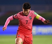 손흥민 코로나19 확진 가능성..축구협회, 토트넘에 확인 중