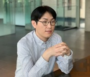 하정우 네이버 AI랩 리더, 글로벌 AI학회 '뉴립스' 아웃스탠딩 리뷰어 선정