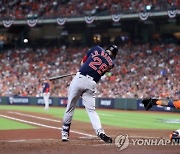 '일찍이 이런 야구는 없었다' 보스턴, MLB PS 최초 1∼2회 연속 만루포..ALCS 1승 1패