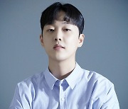 싱어송라이터 운찬, 20일 첫 번째 싱글 'Dear' 발매