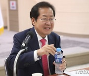 부산 2030 청년 "윤석열 불안한 후보.. 공정 구현할 홍준표 지지"