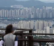 "서울 나가면 못 돌아와"..전셋값만 띄우는 거주자우선공급