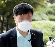 '대장동 개발 주도' 김문기 소환..'초과이익 환수' 삭제 경위 조사