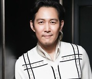 이정재, '2021 AAA' 참석 확정.. 시상식 품격 높인다[공식]