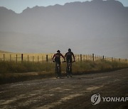 SOUTH AFRICA MOUNTAIN BIKING