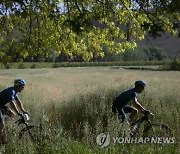 SOUTH AFRICA MOUNTAIN BIKING