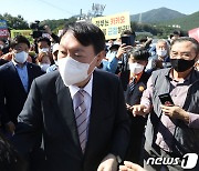 "망발" "아무말 대잔치" 尹 '전두환 두둔' 논란에 與野 일제 비판