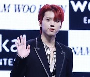 [종합IS] 남우현, '나른 섹시'로 노리는 솔로 전성기