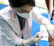 인제군, 백신접종 완료율 70% 돌파..'일상회복 눈앞'