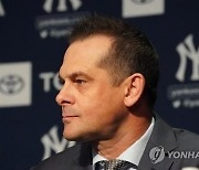 [오피셜] 애런 분 감독, 양키스와 3년 재계약..2025년 구단 옵션