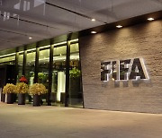 FIFA, 대표팀 사령탑에 월드컵 격년 개최 의견 듣는다