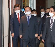 김 총리 "오징어게임, 한국 빈부격차에 대한 고발장"